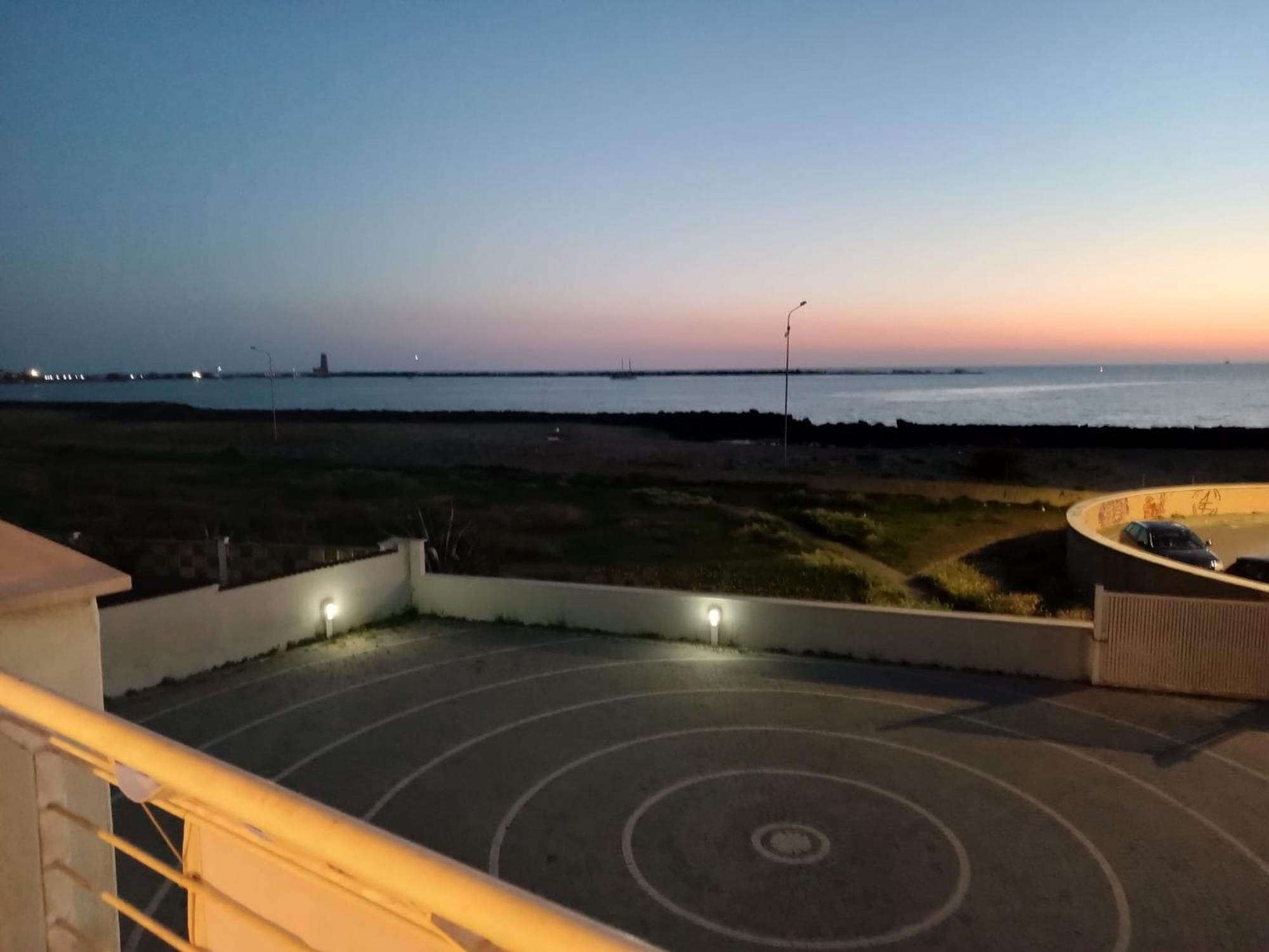 Armareaoverseassuites 1 Фьюмичино Экстерьер фото